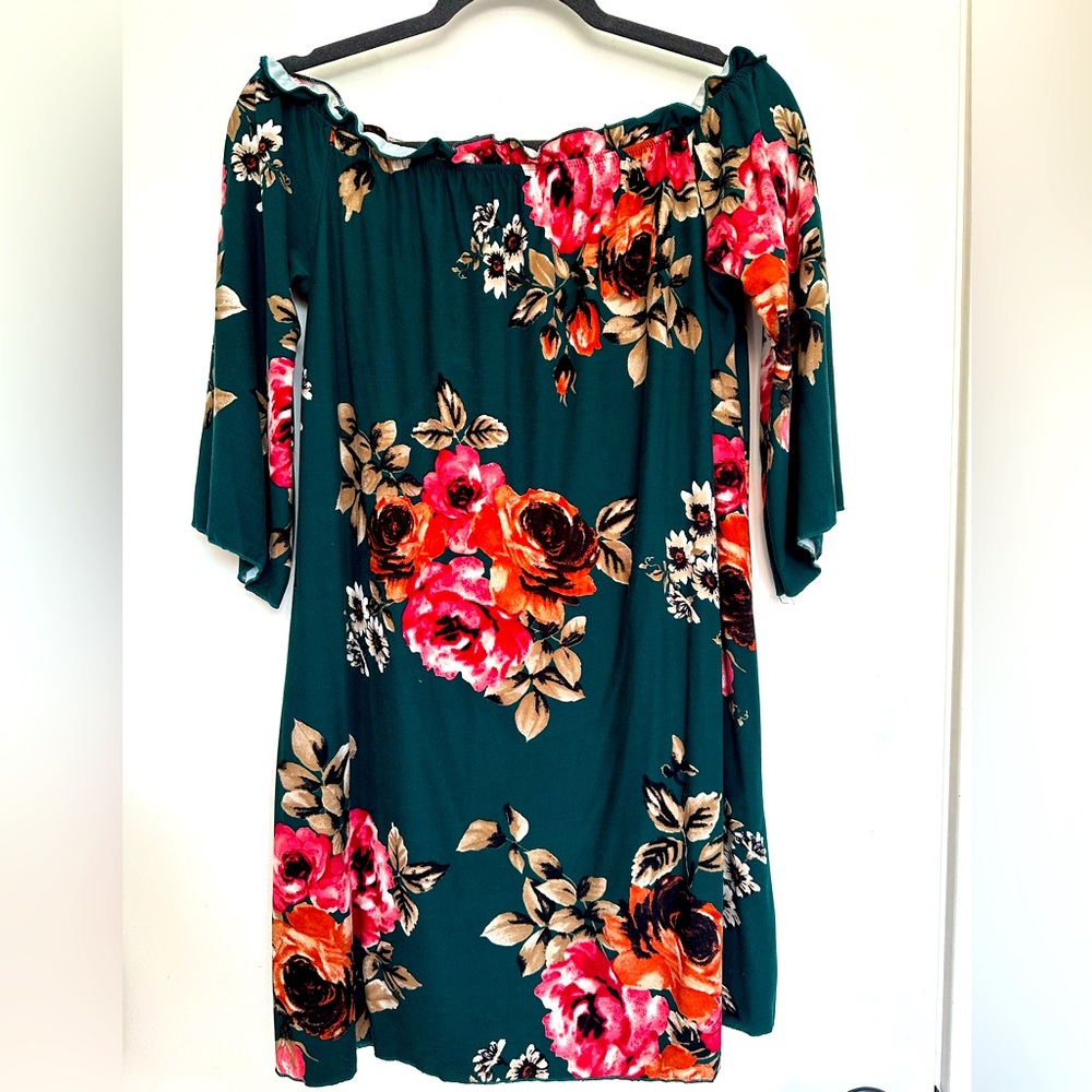 Off shoulder dress, green w/pink flowers